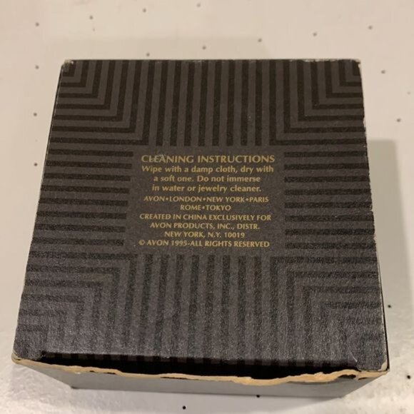 Vintage Avon Victorian‎ Santa Pin Ornament 1995 Large Brooch - Picture 7 of 7